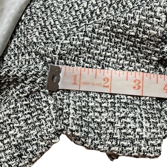 ZARA NWT Cotton Black / White Tweed Skort Silver Buttons Side Zipper US Sz M - Picture 9 of 13